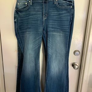 Women’s plus size jeans